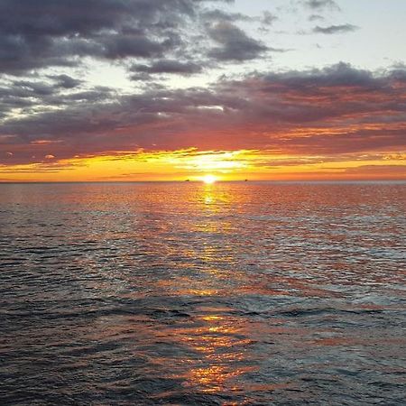 Апартаменти La Nina Del Mar Бенальмадена Екстер'єр фото